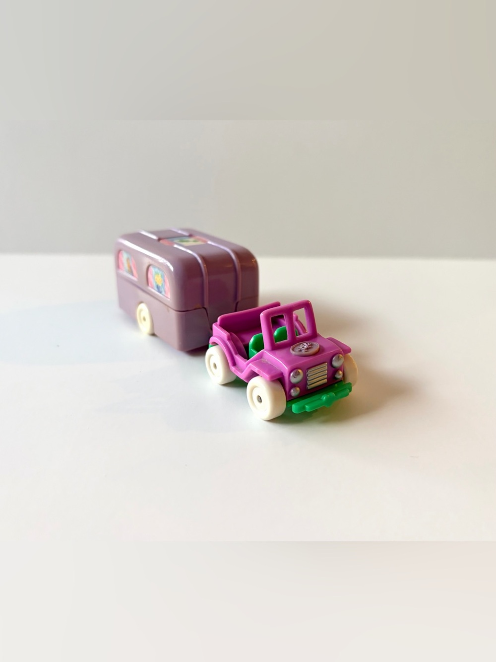1996 Polly Pocket pet surgery on the go